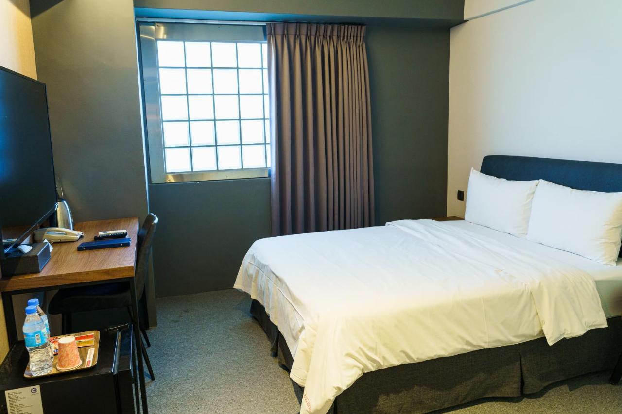 Doudian Ddinn Hotel Taichung Eksteriør billede