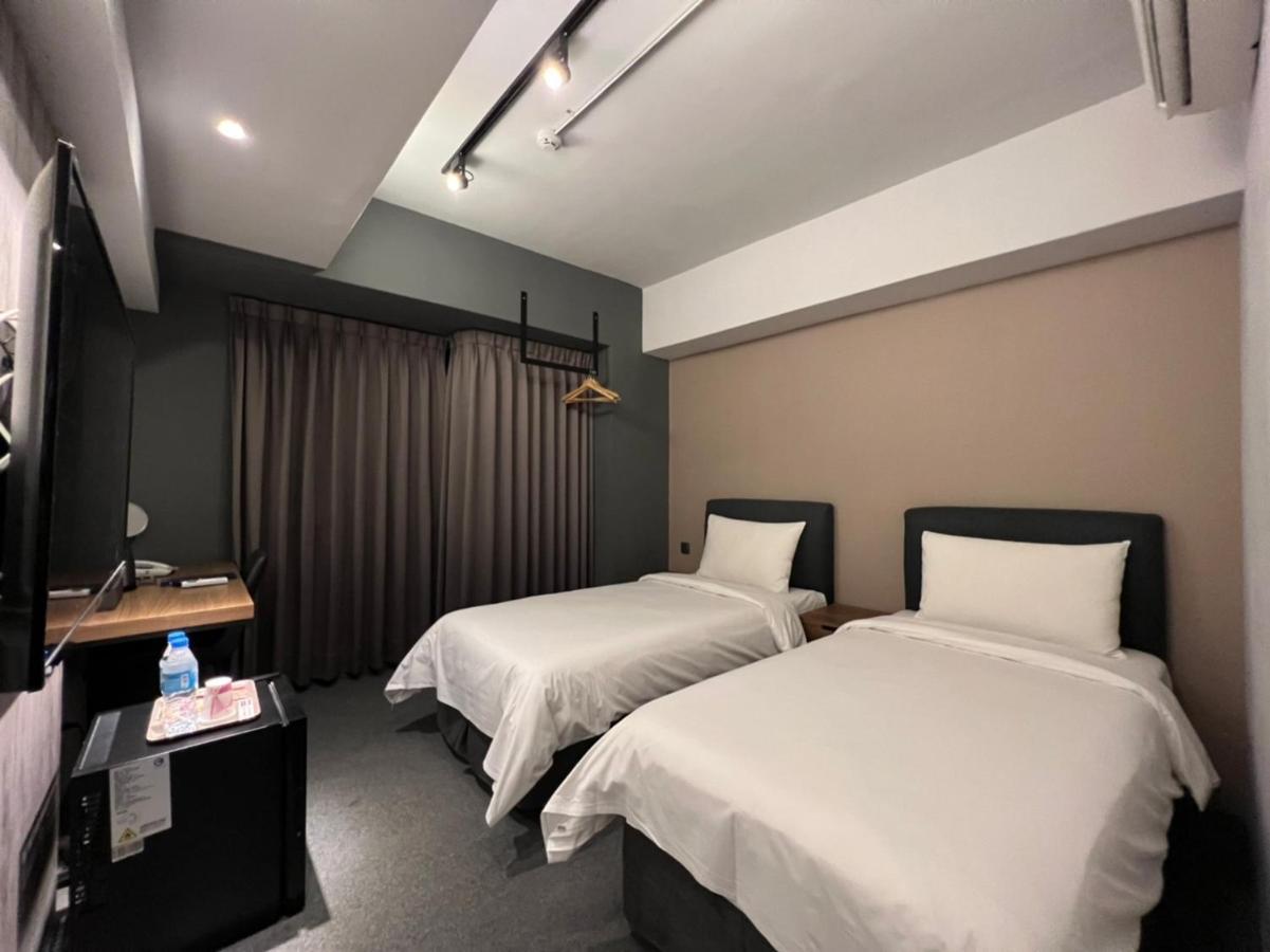Doudian Ddinn Hotel Taichung Eksteriør billede