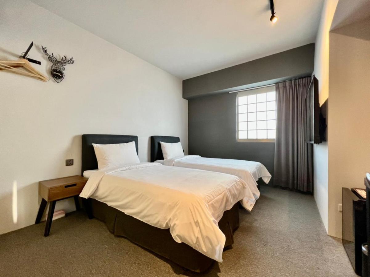 Doudian Ddinn Hotel Taichung Eksteriør billede